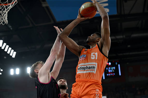 性和不俗的 性和不俗的