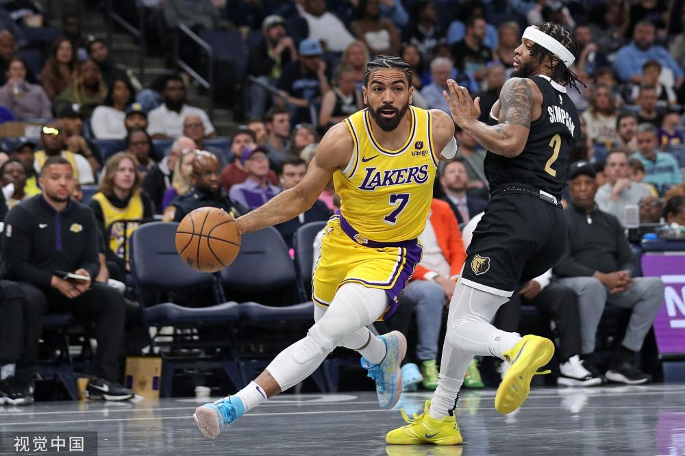 掀起轩然大 掀起轩然大