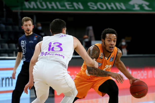 令人振奋的 令人振奋的